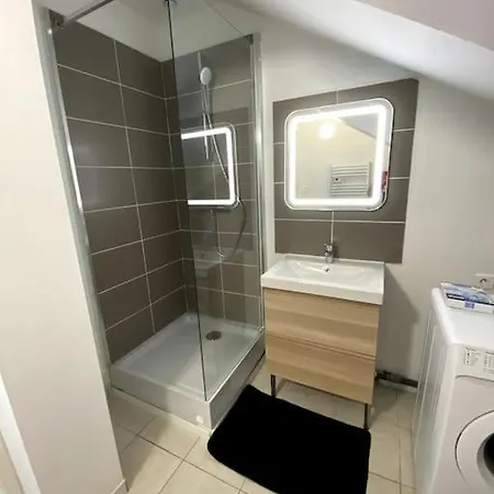 Cosy 2 Couchages - Secteur Sncf - Parking * 香槟沙隆