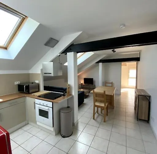 Cosy 2 Couchages - Secteur Sncf - Parking Châlons-en-Champagne