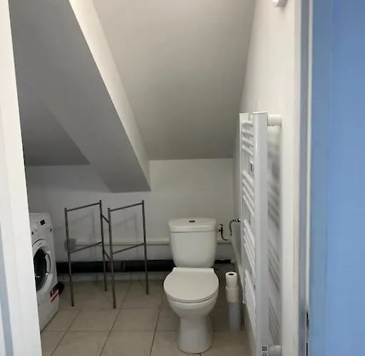 Apartment Cosy 2 Couchages - Secteur Sncf - Parking