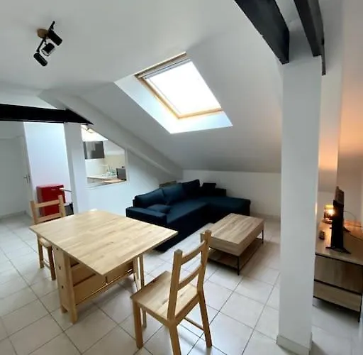 Apartment Cosy 2 Couchages - Secteur Sncf - Parking Châlons-en-Champagne